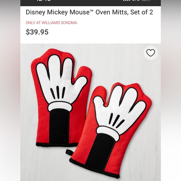 Disney Mickey Mouse oven mitts set new